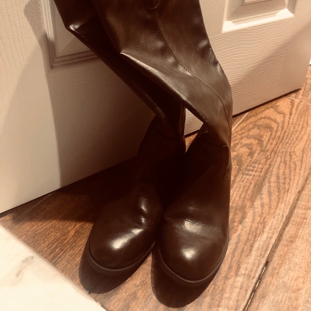 Women’s Brown Boots